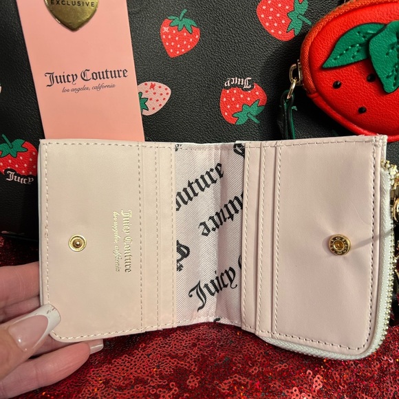 Juicy Couture Exclusive Sweet N Juicy Strawberry Bowler Bag & Wallet 🍓NWT🍓 - Picture 11 of 17
